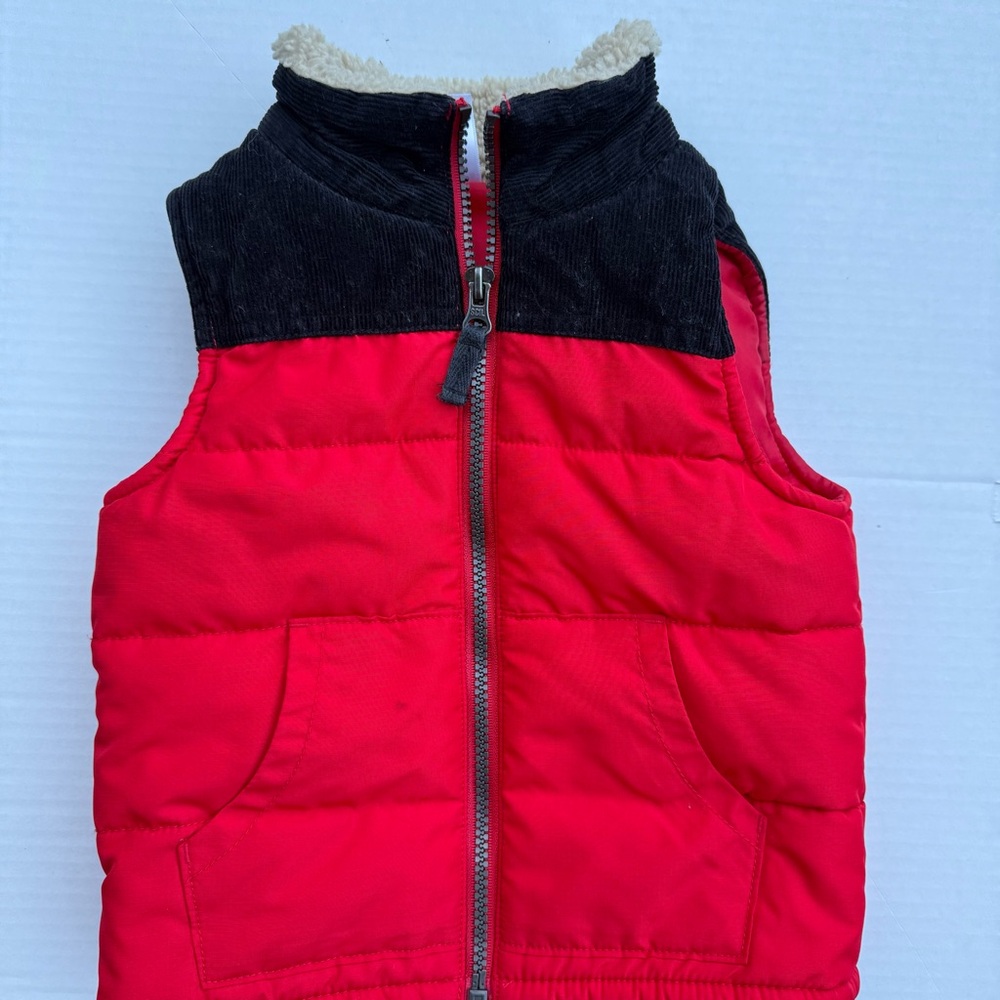 Boys puffer vest Carter's Red and Black  Boys 2T